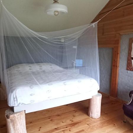 Korentil . Cosy House With Private Garden 데한 외부 사진