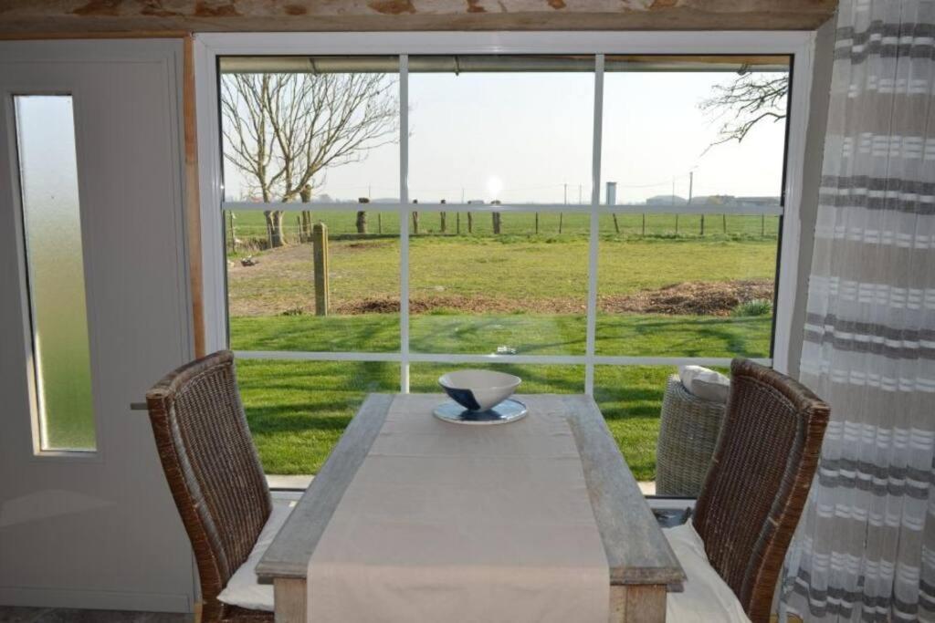 Korentil . Cosy House With Private Garden 데한 외부 사진