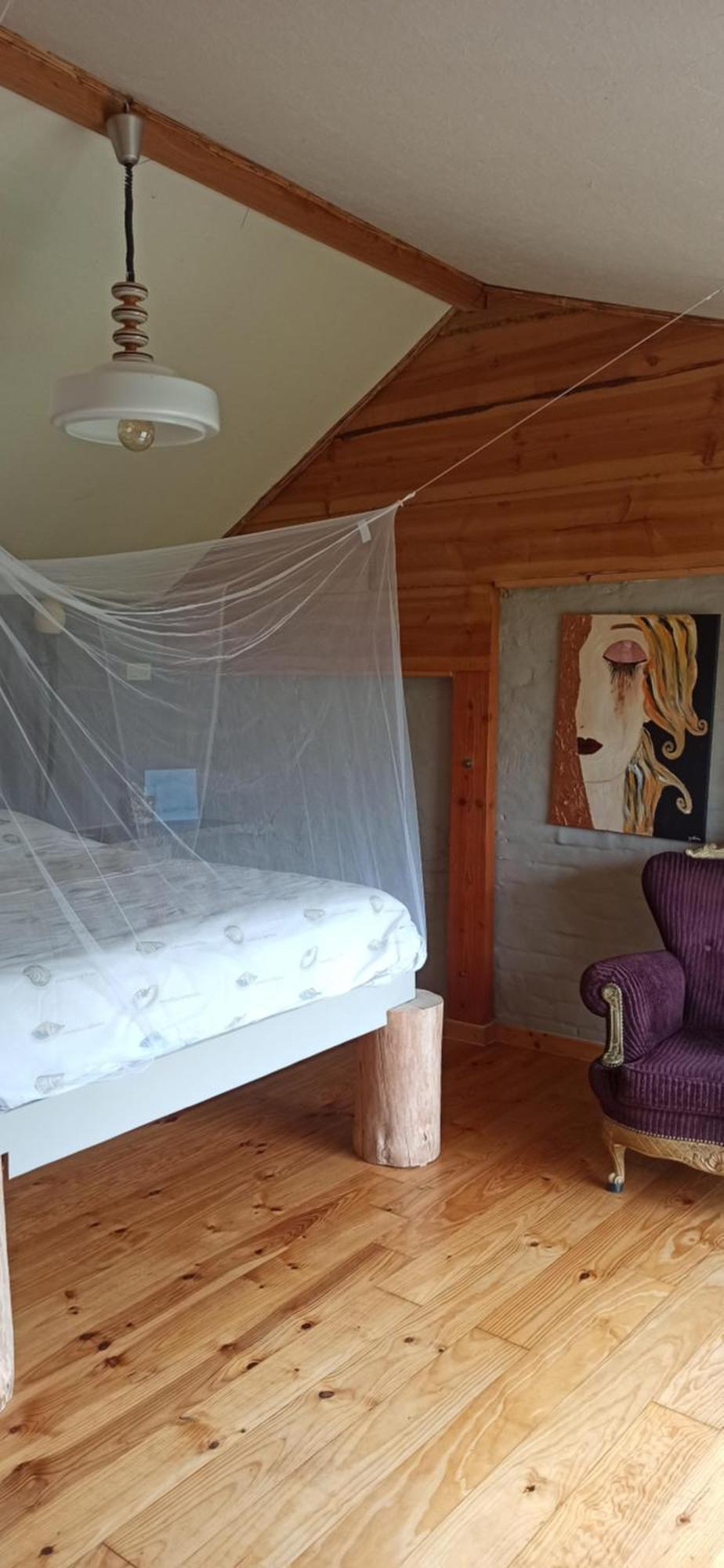Korentil . Cosy House With Private Garden 데한 외부 사진