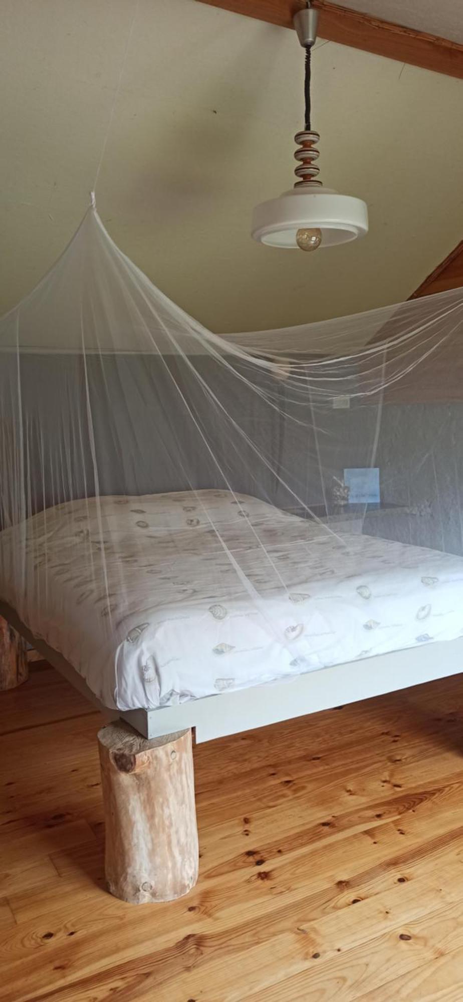 Korentil . Cosy House With Private Garden 데한 외부 사진